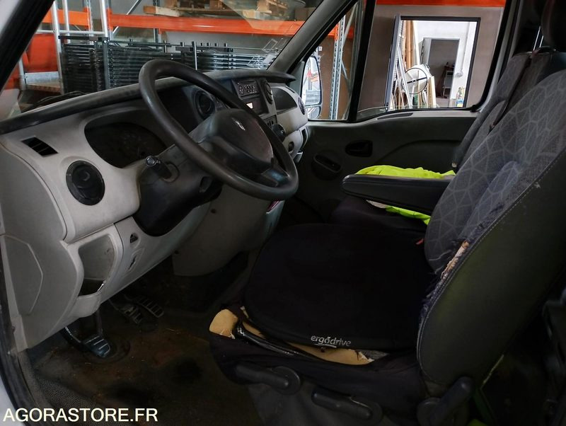 RENAULT MASTER BENNE - Комби кипер: слика 2 RENAULT MASTER BENNE - Комби кипер: слика 2