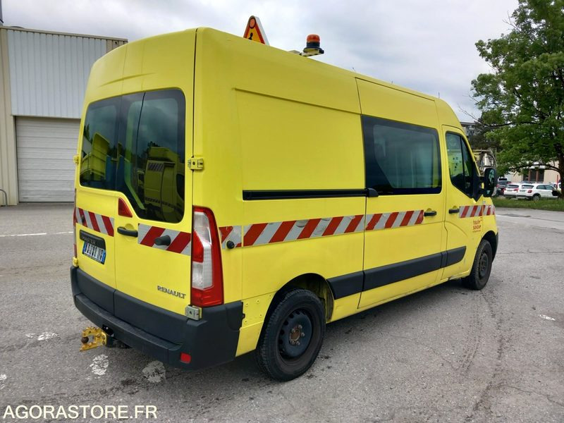 RENAULT MASTER DCI125 (HR0210) - Мало комбе: слика 2 RENAULT MASTER DCI125 (HR0210) - Мало комбе: слика 2