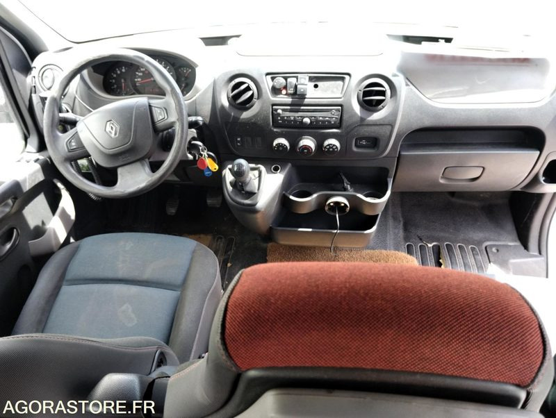 RENAULT MASTER N°122143 - Минибус, Патничко комбе: слика 4 RENAULT MASTER N°122143 - Минибус, Патничко комбе: слика 4