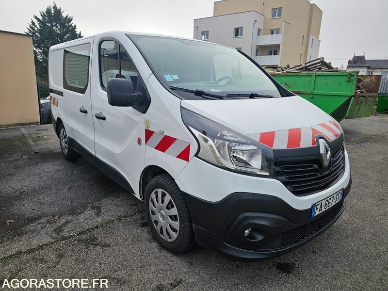 RENAULT TRAFIC - 2018 - 173355KM - FA667ST - Товарно комбе: слика 2 RENAULT TRAFIC - 2018 - 173355KM - FA667ST - Товарно комбе: слика 2