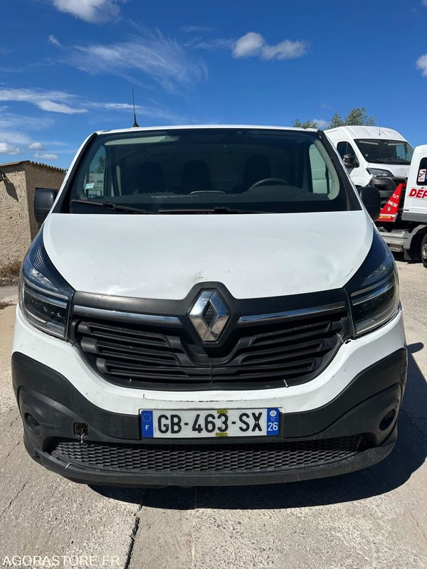 RENAULT TRAFIC - 2021 -145CV L1 H1 - 108000 KM - Мало комбе: слика 2 RENAULT TRAFIC - 2021 -145CV L1 H1 - 108000 KM - Мало комбе: слика 2