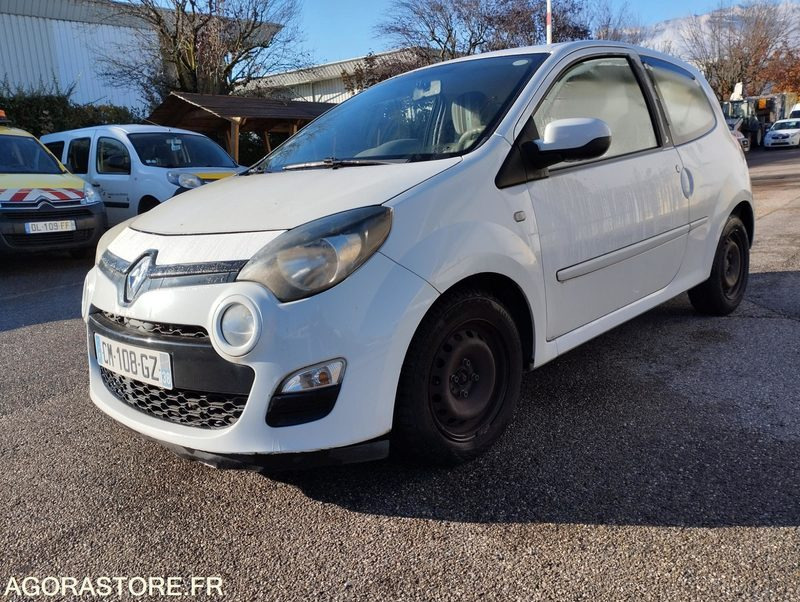 RENAULT TWINGO II _ mot. 1.2i 16V LEV 16V eco2 75cv _ CM-108-GZ - Автомобил: слика 3 RENAULT TWINGO II _ mot. 1.2i 16V LEV 16V eco2 75cv _ CM-108-GZ - Автомобил: слика 3