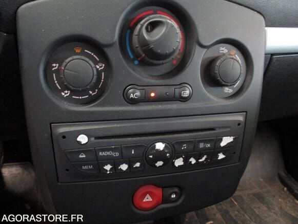 Хечбек Renault CLIO: слика 11 Хечбек Renault CLIO: слика 11