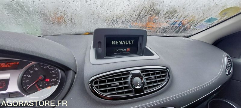 Renault Clio - 2011 - Автомобил: слика 5 Renault Clio - 2011 - Автомобил: слика 5