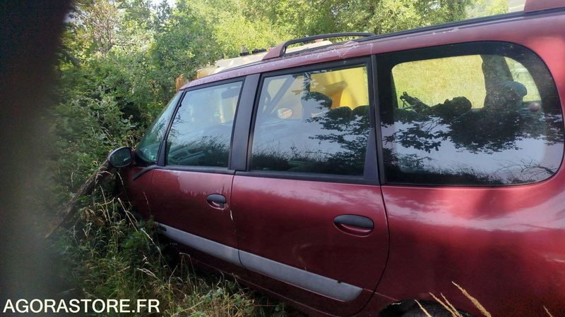 Renault Espace - 1998 - Автомобил: слика 5 Renault Espace - 1998 - Автомобил: слика 5