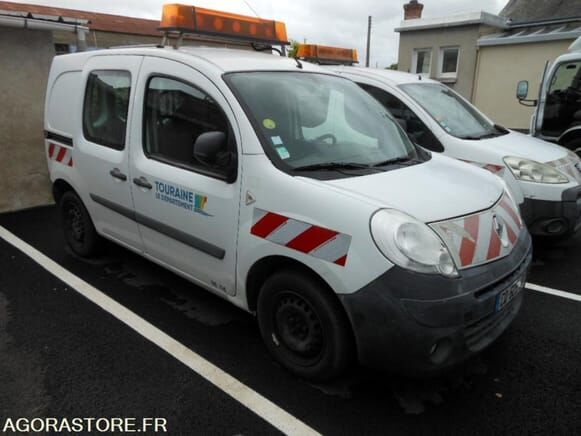 Renault FOURGONNETTE RENAULT KANGOO - Мало комбе: слика 1 Renault FOURGONNETTE RENAULT KANGOO - Мало комбе: слика 1