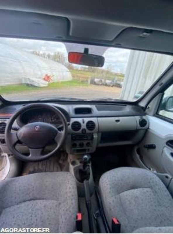 Renault Kangoo - 136476kms - 2004 - 531WP76 - Мало комбе: слика 3 Renault Kangoo - 136476kms - 2004 - 531WP76 - Мало комбе: слика 3