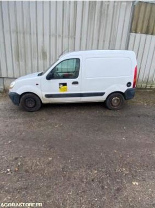 Renault Kangoo - 136476kms - 2004 - 531WP76 - Мало комбе: слика 1 Renault Kangoo - 136476kms - 2004 - 531WP76 - Мало комбе: слика 1