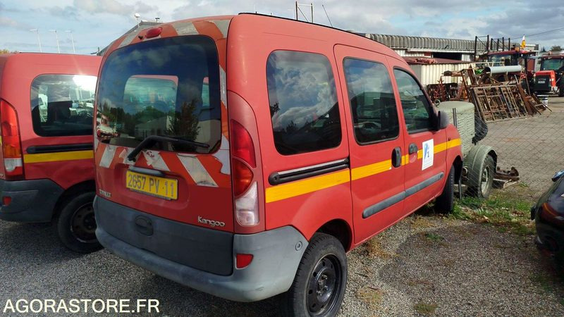 Renault Kangoo - 2000 - 2657PV11 - Мало комбе: слика 2 Renault Kangoo - 2000 - 2657PV11 - Мало комбе: слика 2