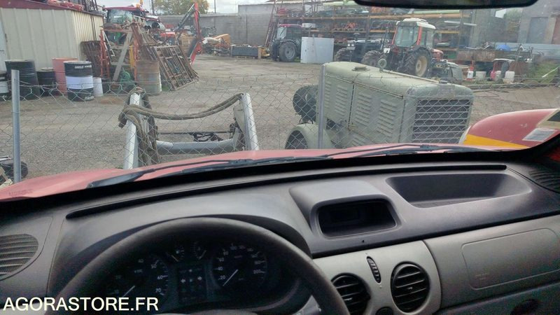 Renault Kangoo - 2004 - 5403QK11 - Мало комбе: слика 4 Renault Kangoo - 2004 - 5403QK11 - Мало комбе: слика 4