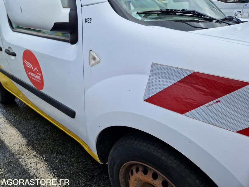 Renault Kangoo - 316100 -2009- AD813AX - Автомобил: слика 5 Renault Kangoo - 316100 -2009- AD813AX - Автомобил: слика 5