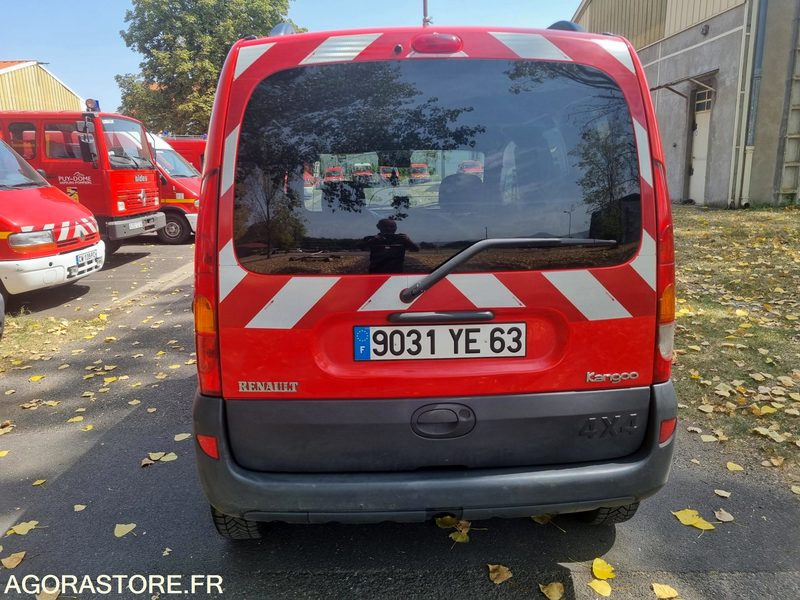 Renault Kangoo 4x4 - 9031 YE 63 - 2006 - Мало комбе: слика 3 Renault Kangoo 4x4 - 9031 YE 63 - 2006 - Мало комбе: слика 3