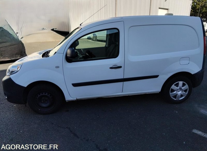 Renault Kangoo - Мало комбе: слика 2 Renault Kangoo - Мало комбе: слика 2