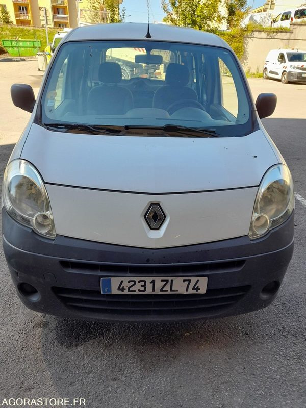 Renault Kangoo - Мало комбе: слика 1 Renault Kangoo - Мало комбе: слика 1