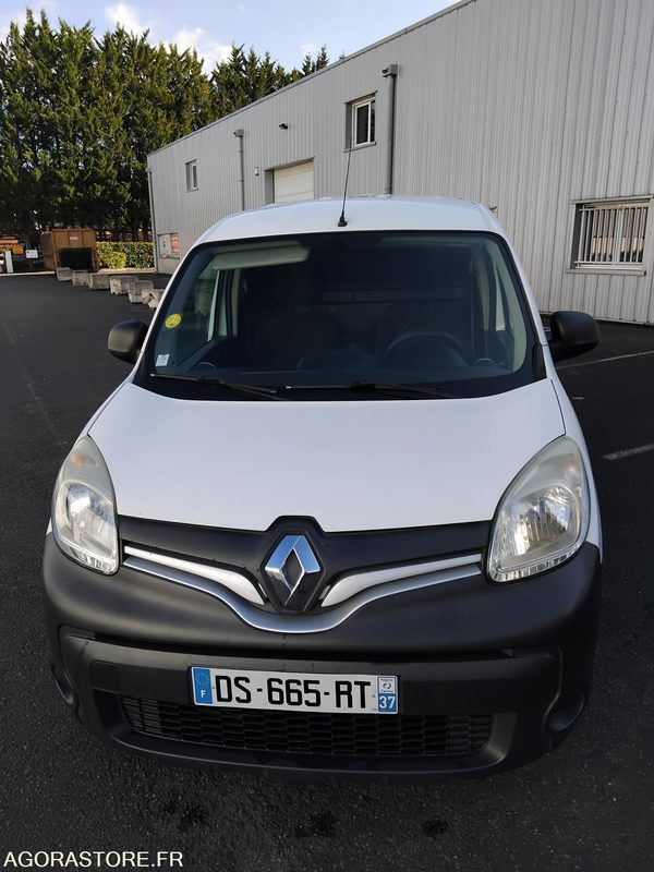 Renault Kangoo - Мало комбе: слика 4 Renault Kangoo - Мало комбе: слика 4