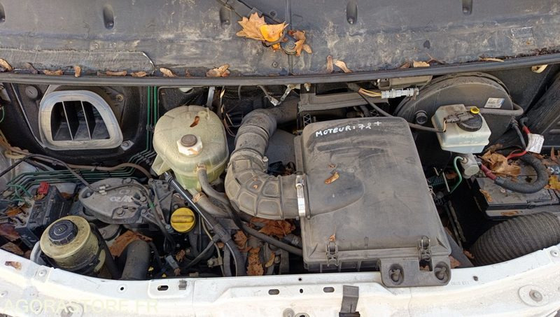 Renault Master - 2003 - 168021km - Товарно комбе: слика 5 Renault Master - 2003 - 168021km - Товарно комбе: слика 5