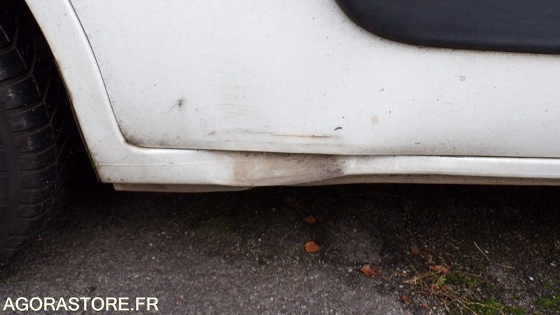 Renault Master - 2014 - 117443kms - DM-829-SZ - Товарно комбе: слика 4 Renault Master - 2014 - 117443kms - DM-829-SZ - Товарно комбе: слика 4