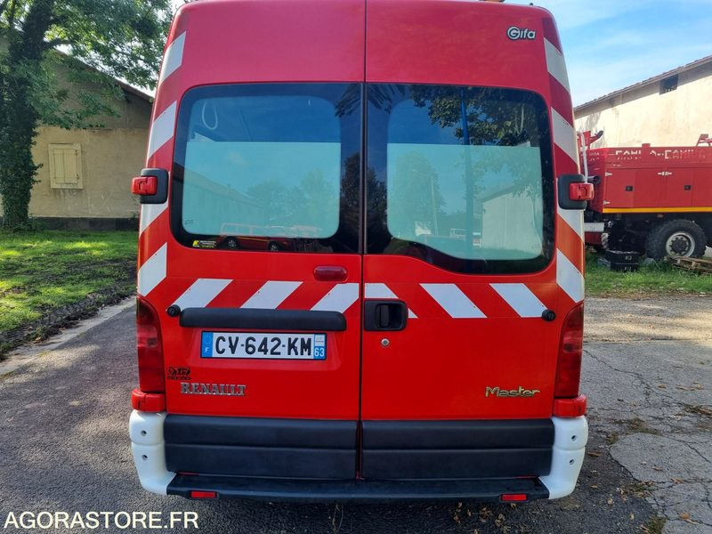 Renault Master L2 H2 - CV 642 KM - Compresseur - 2002 - Товарно комбе: слика 3 Renault Master L2 H2 - CV 642 KM - Compresseur - 2002 - Товарно комбе: слика 3