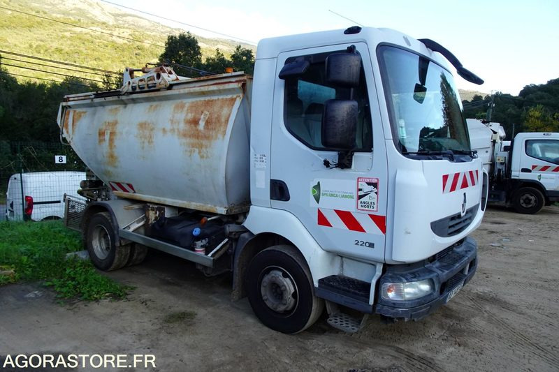 Renault Midlum 220 DXI - Камион за ѓубре: слика 3 Renault Midlum 220 DXI - Камион за ѓубре: слика 3