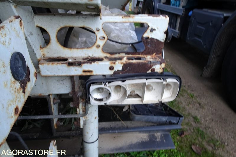 Renault Midlum 220 DXI - Автомобил: слика 4 Renault Midlum 220 DXI - Автомобил: слика 4