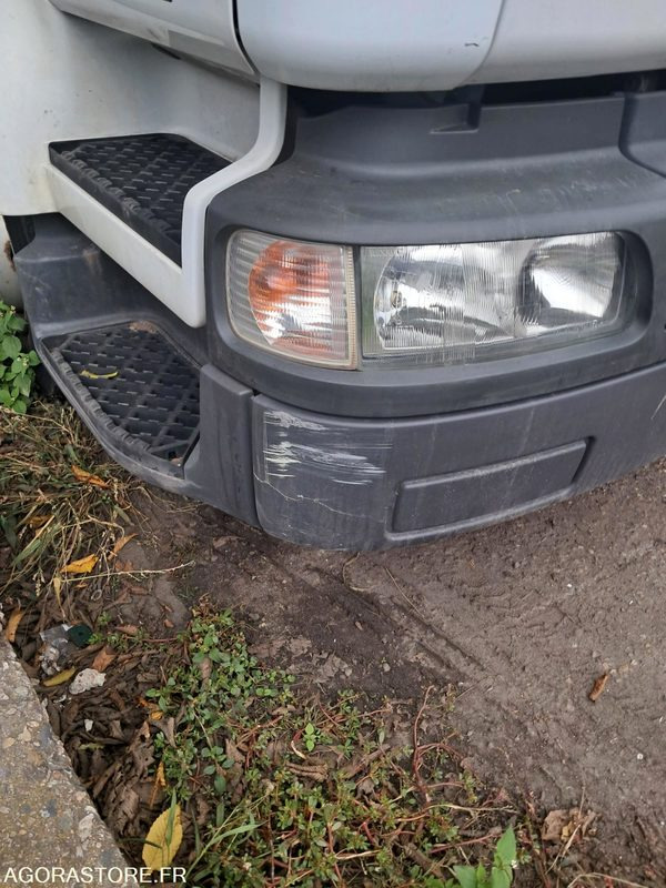Renault Midlum 2650 ZJ 42 - Камион со кука за подигање: слика 4 Renault Midlum 2650 ZJ 42 - Камион со кука за подигање: слика 4