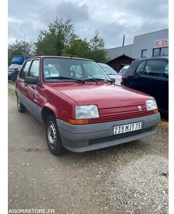 Renault R5 - Хечбек: слика 1 Renault R5 - Хечбек: слика 1