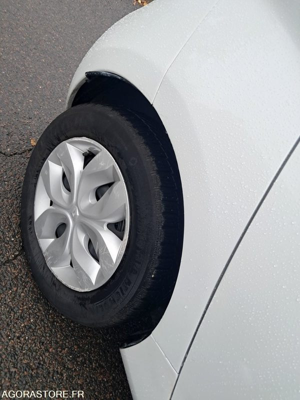 Renault ZOE EK-534-WH - Автомобил: слика 4 Renault ZOE EK-534-WH - Автомобил: слика 4