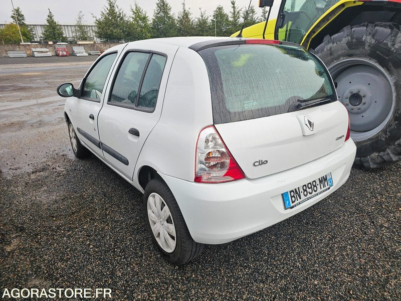 Renault clio - 2011 - 161437KM - BN898MM - Автомобил: слика 4 Renault clio - 2011 - 161437KM - BN898MM - Автомобил: слика 4