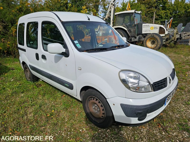 Renault kangoo - 2007 - 210886km - 985WN28 - Автомобил: слика 2 Renault kangoo - 2007 - 210886km - 985WN28 - Автомобил: слика 2