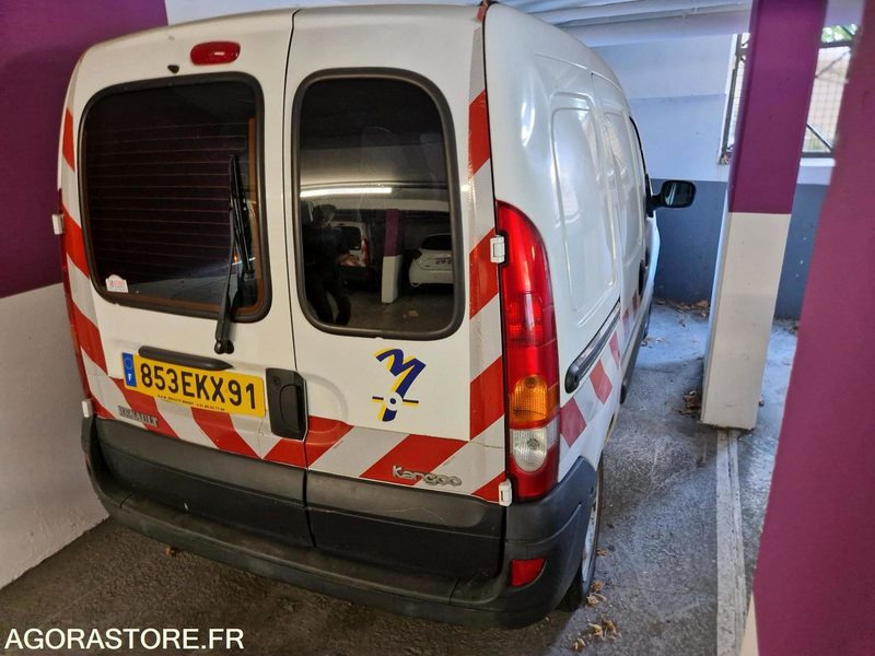 Renault kangoo - 2007 - 56913 - 853EKX91 - Мало комбе: слика 4 Renault kangoo - 2007 - 56913 - 853EKX91 - Мало комбе: слика 4