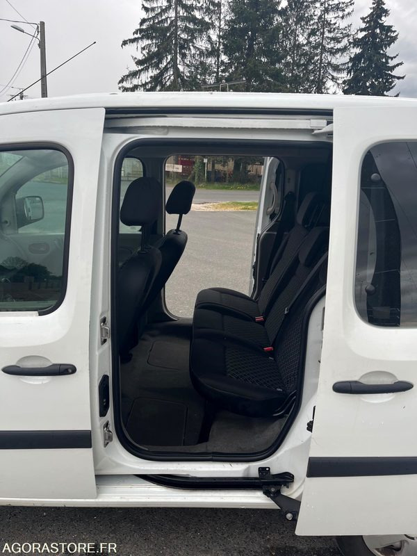 Renault kangoo -2010- 114 000km - Автомобил: слика 5 Renault kangoo -2010- 114 000km - Автомобил: слика 5