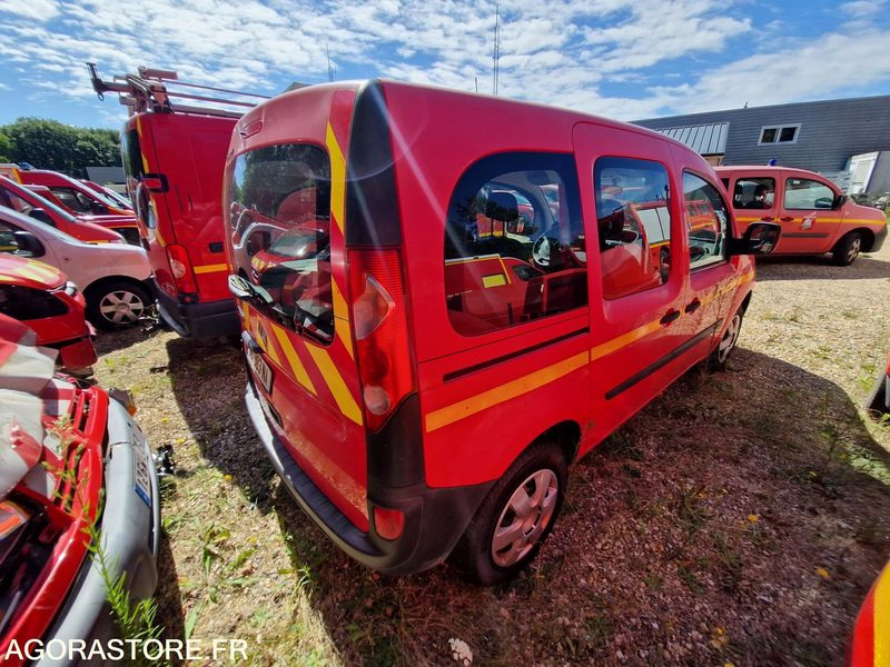 Renault kangoo - 2010 - 117639 - AX983NA - Мало комбе: слика 5 Renault kangoo - 2010 - 117639 - AX983NA - Мало комбе: слика 5