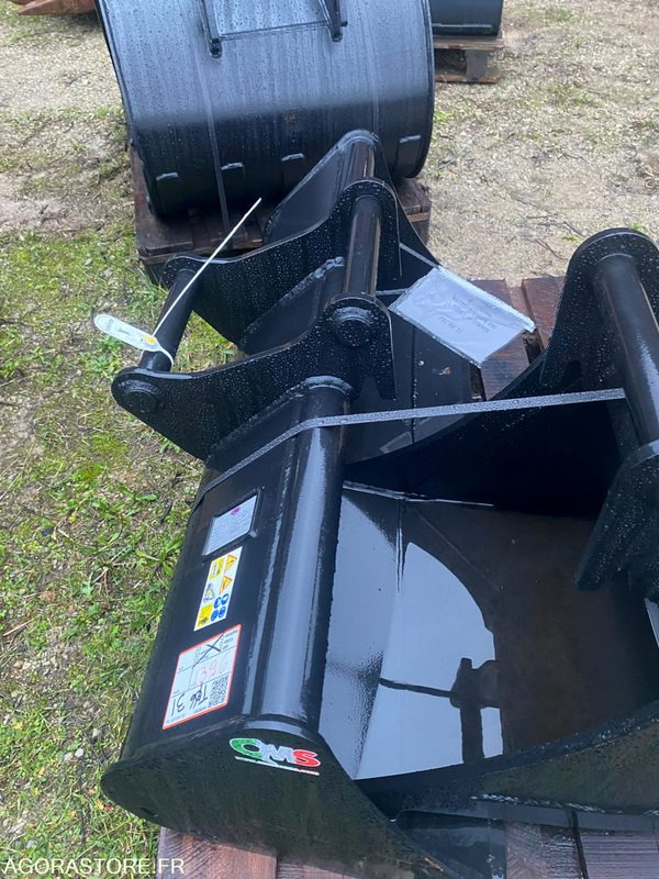 Godet Curage 1200mm S40 NEUF - Резервни делови за Градежна машина: слика 2 Godet Curage 1200mm S40 NEUF - Резервни делови за Градежна машина: слика 2