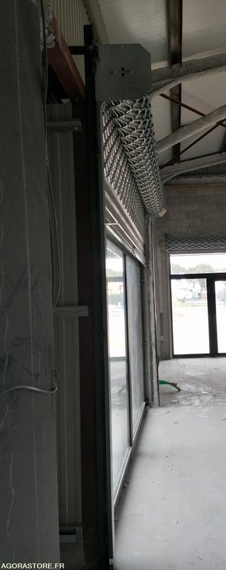 Rideau métallique SOMAFI - Алат/ Опрема: слика 4 Rideau métallique SOMAFI - Алат/ Опрема: слика 4