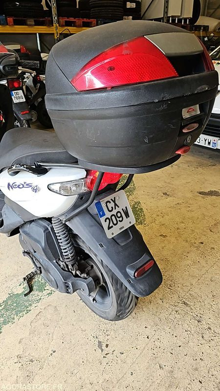 SCOOTER YAMAHA NEO'S - CX209W - Мотоцикл: слика 2 SCOOTER YAMAHA NEO'S - CX209W - Мотоцикл: слика 2