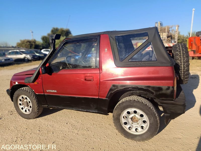 SUZUKI VITARA JLX ESSENCE - 1993 - 95350KMS - SUV: слика 5 SUZUKI VITARA JLX ESSENCE - 1993 - 95350KMS - SUV: слика 5
