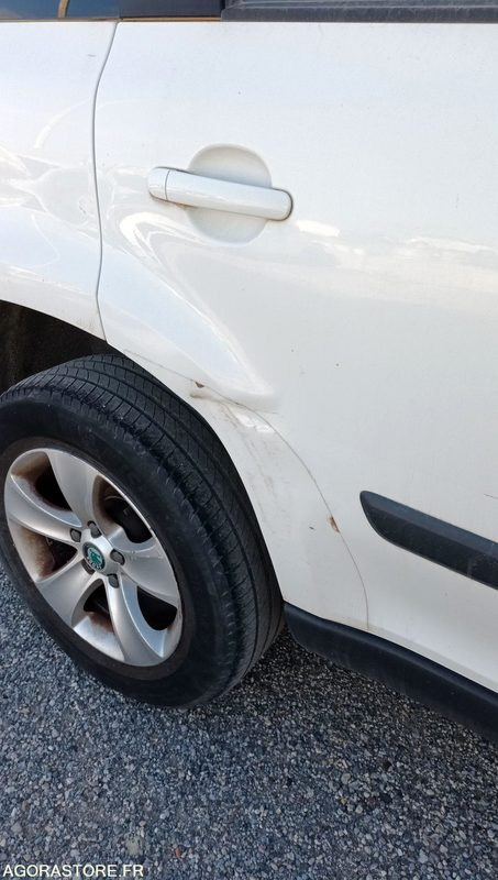 Skoda Yeti - 2012 - 277831kms - CK-397-AE - SUV: слика 5 Skoda Yeti - 2012 - 277831kms - CK-397-AE - SUV: слика 5