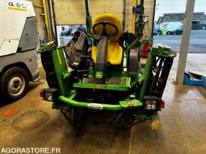 TONDEUSE HELICOIDALE JOHN DEERE 8400-ROULANTE-1521 HEURES. - Градинарска косилка: слика 3 TONDEUSE HELICOIDALE JOHN DEERE 8400-ROULANTE-1521 HEURES. - Градинарска косилка: слика 3