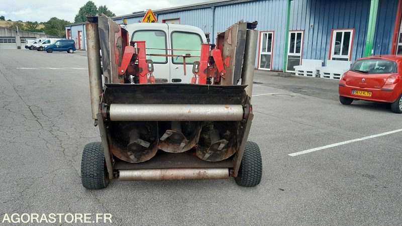 TONDEUSE TRIMAX - Градинарска косилка: слика 2 TONDEUSE TRIMAX - Градинарска косилка: слика 2