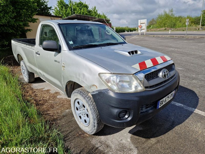 TOYOTA HILLUX - BA675PV - 2010 / 141 633 KM - Автомобил: слика 2 TOYOTA HILLUX - BA675PV - 2010 / 141 633 KM - Автомобил: слика 2