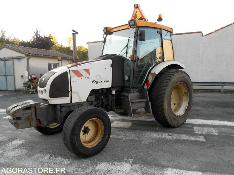 TRACTEUR RENAULT ERGOS 446 - Трактор: слика 4 TRACTEUR RENAULT ERGOS 446 - Трактор: слика 4
