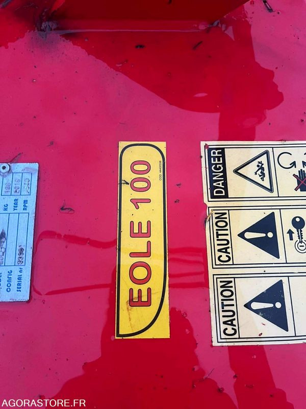 Tondeuse 1m AGRINT 3 points pour micro tracteur - Градинарска косилка: слика 4 Tondeuse 1m AGRINT 3 points pour micro tracteur - Градинарска косилка: слика 4