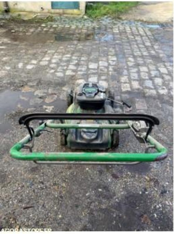Tondeuse John Deer Mulching - Градинарска косилка: слика 2 Tondeuse John Deer Mulching - Градинарска косилка: слика 2