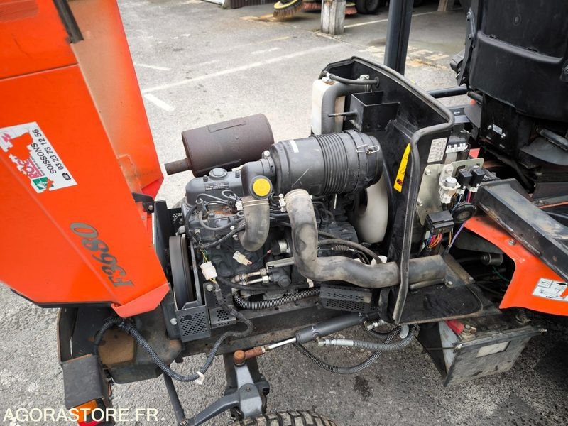 Tondeuse KUBOTA F3680 3688 heures 2013 - Градинарска косилка: слика 3 Tondeuse KUBOTA F3680 3688 heures 2013 - Градинарска косилка: слика 3