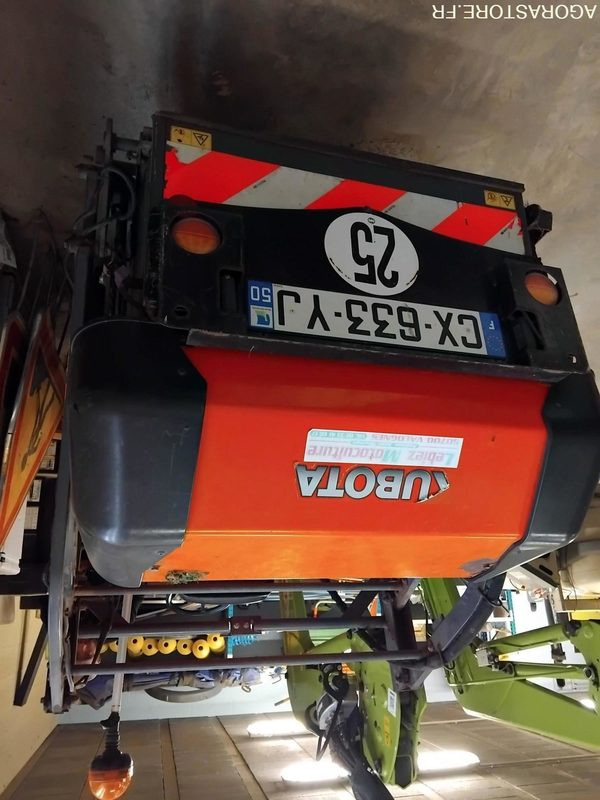 Tondeuse autoportée diesel Kubota G23 II - Градинарска косилка: слика 4 Tondeuse autoportée diesel Kubota G23 II - Градинарска косилка: слика 4
