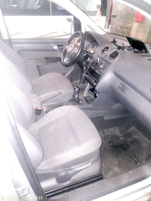 VOLKSWAGEN CADDY TPMR N°150169 - Минибус, Патничко комбе: слика 3 VOLKSWAGEN CADDY TPMR N°150169 - Минибус, Патничко комбе: слика 3