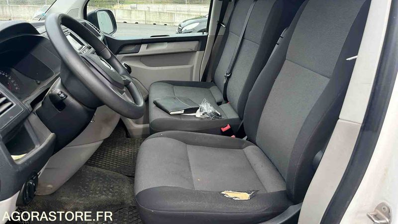 VOLKSWAGEN TRANSPORTER - 2018 - 187106KM - FC555FD - Товарно комбе: слика 5 VOLKSWAGEN TRANSPORTER - 2018 - 187106KM - FC555FD - Товарно комбе: слика 5