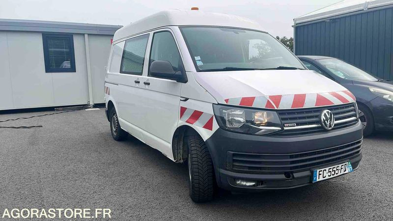 VOLKSWAGEN TRANSPORTER - 2018 - 187106KM - FC555FD - Товарно комбе: слика 2 VOLKSWAGEN TRANSPORTER - 2018 - 187106KM - FC555FD - Товарно комбе: слика 2