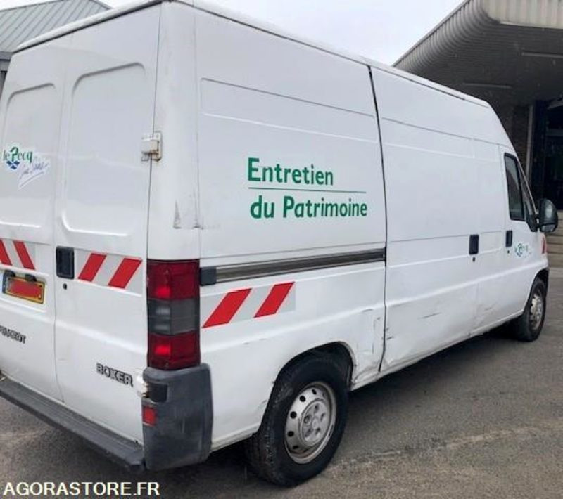 Véhicule PEUGEOT BOXER 2001 NON ROULANT EN L'ETAT - Мало комбе: слика 3 Véhicule PEUGEOT BOXER 2001 NON ROULANT EN L'ETAT - Мало комбе: слика 3