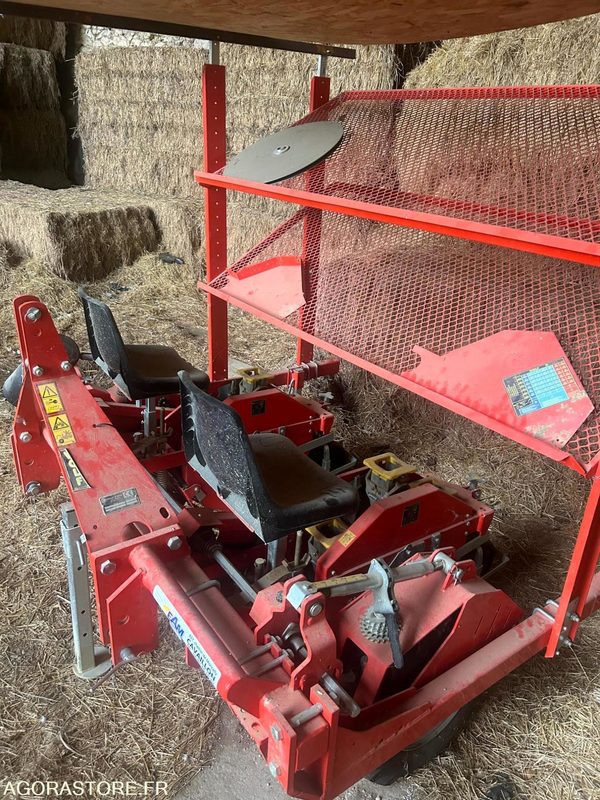 PLANTEUSE CHECCI&MAGLI - 2021 - TRES BON ETAT - Земјоделска машина: слика 2 PLANTEUSE CHECCI&MAGLI - 2021 - TRES BON ETAT - Земјоделска машина: слика 2